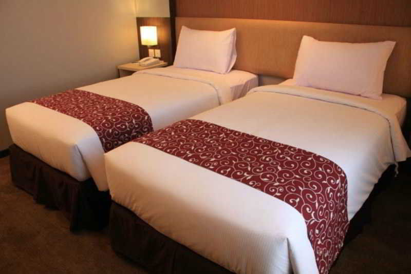 Tjokro Hotel Klaten Exteriör bild