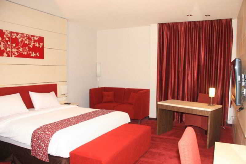 Tjokro Hotel Klaten Exteriör bild